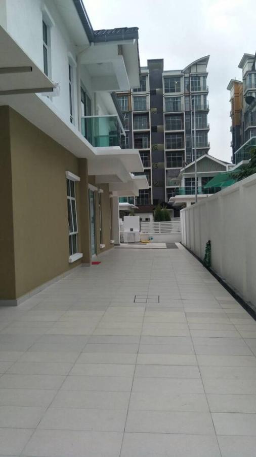 Homestay Cameron Highlands Golden Hill 5Br Semi D Golden Hills Night Market No Bbq Бринчанг Экстерьер фото