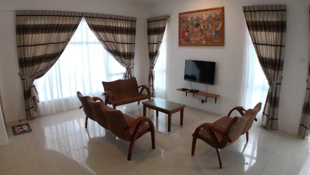Homestay Cameron Highlands Golden Hill 5Br Semi D Golden Hills Night Market No Bbq Бринчанг Экстерьер фото